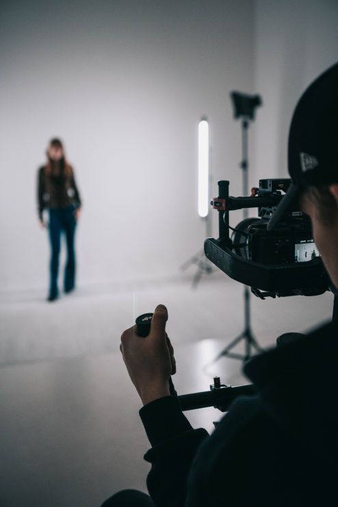 Behind the Scenes2